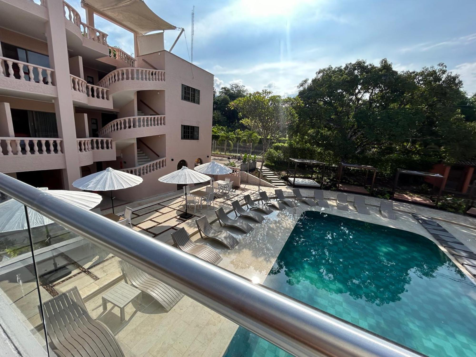 Del Tropico Hotel Sopetran Luaran gambar