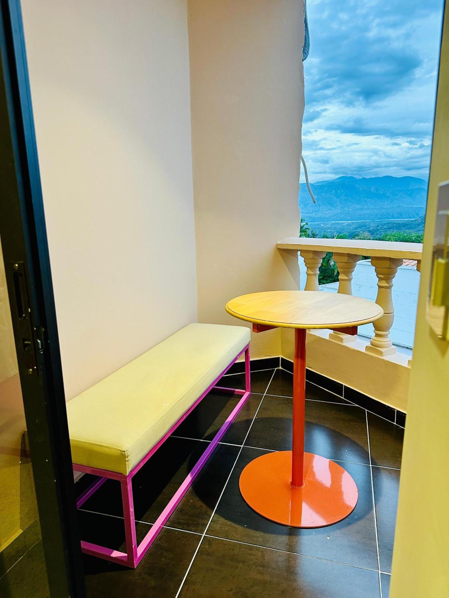 Del Tropico Hotel Sopetran Luaran gambar