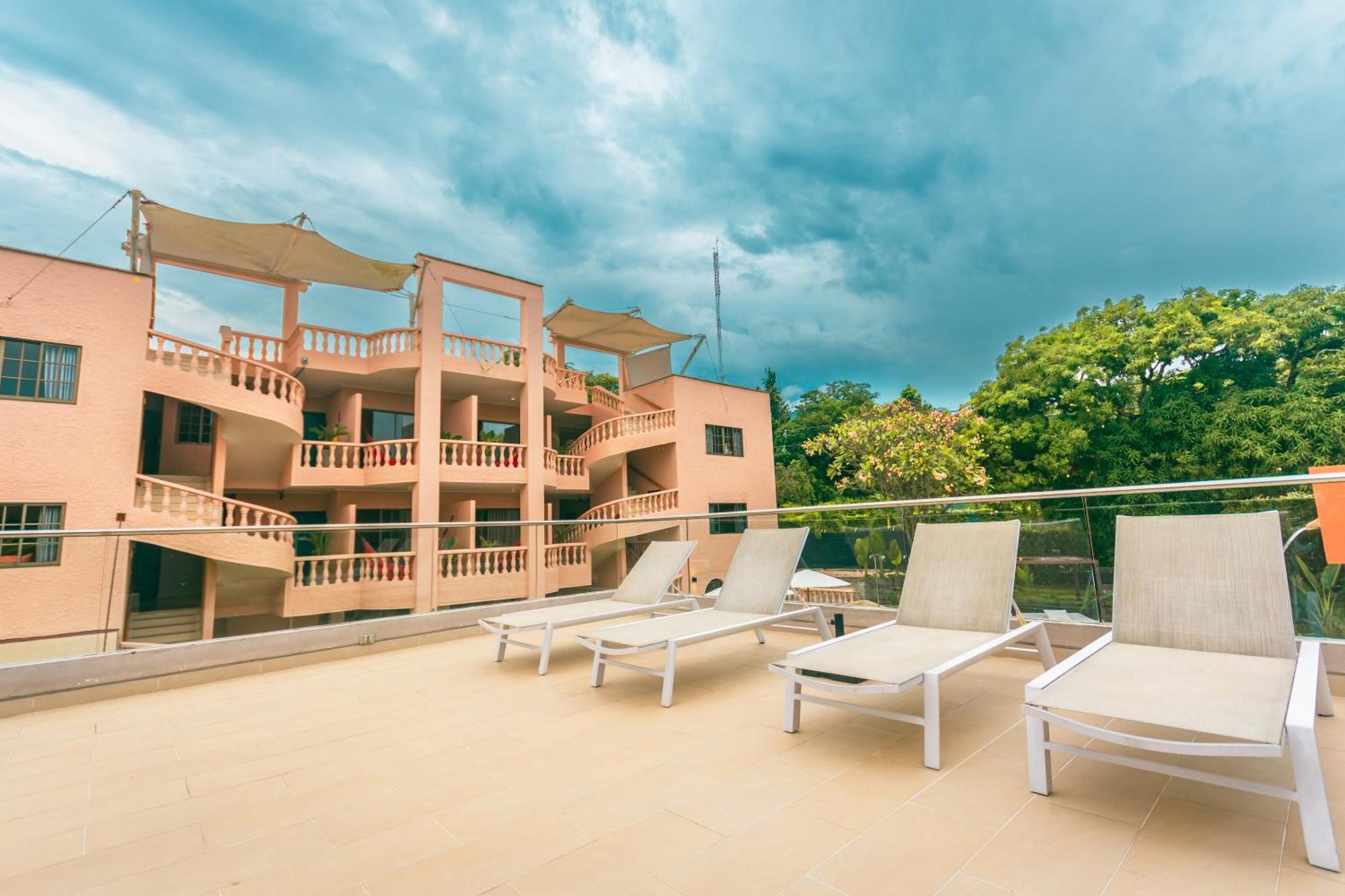 Del Tropico Hotel Sopetran Luaran gambar