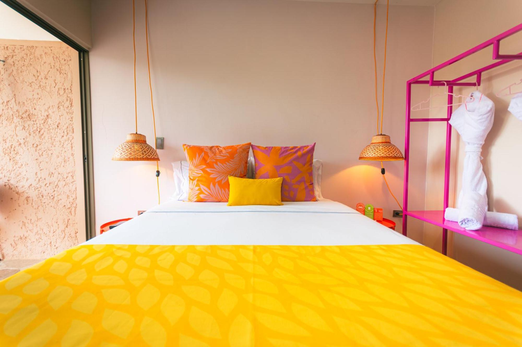 Del Tropico Hotel Sopetran Bilik gambar