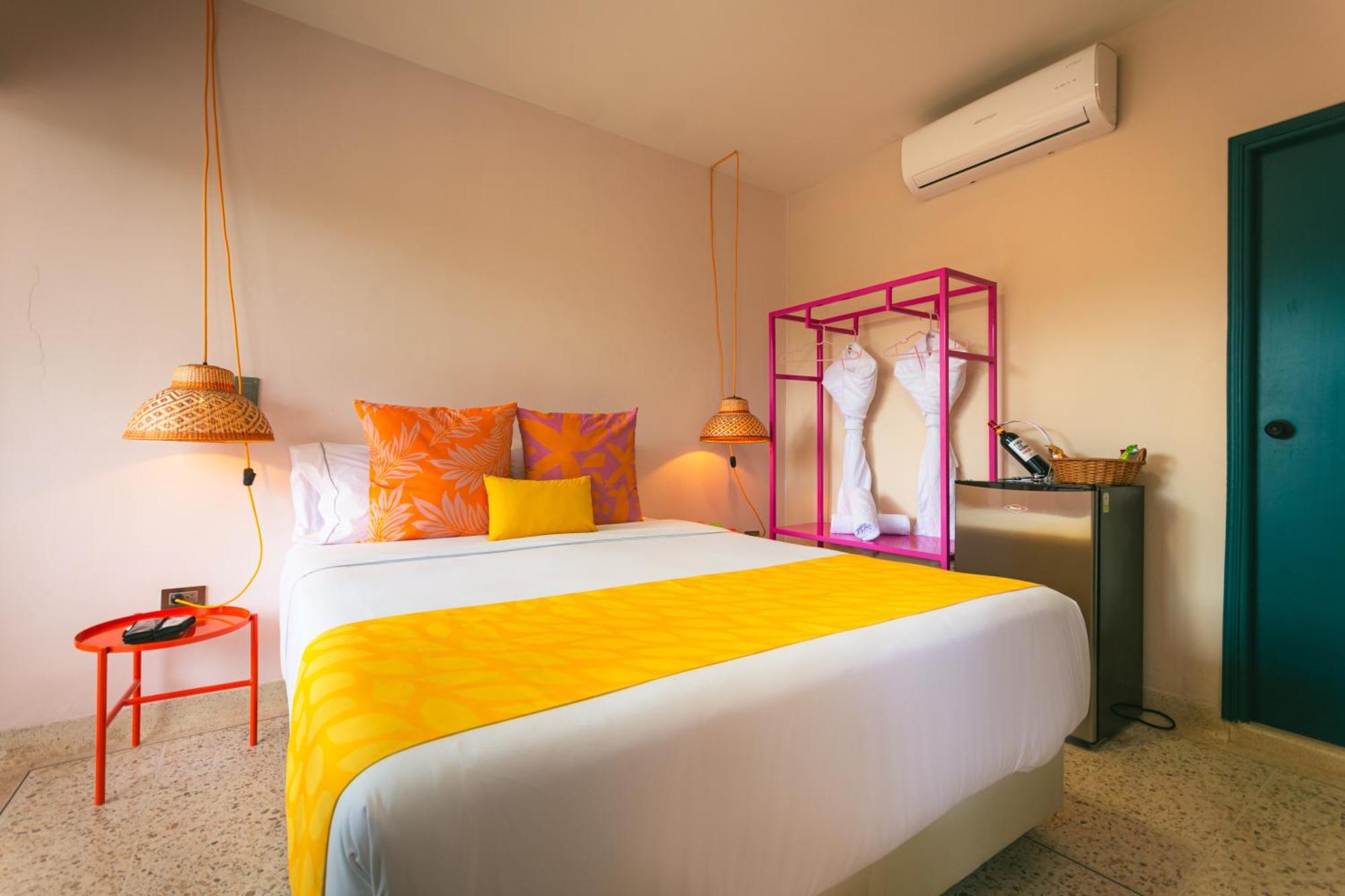 Del Tropico Hotel Sopetran Bilik gambar