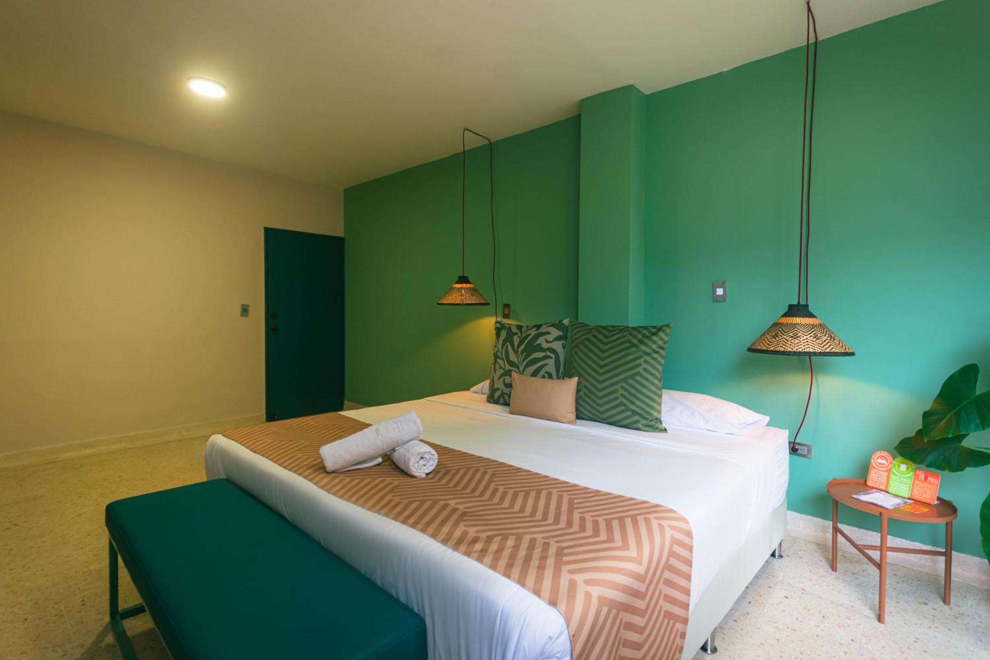 Del Tropico Hotel Sopetran Bilik gambar