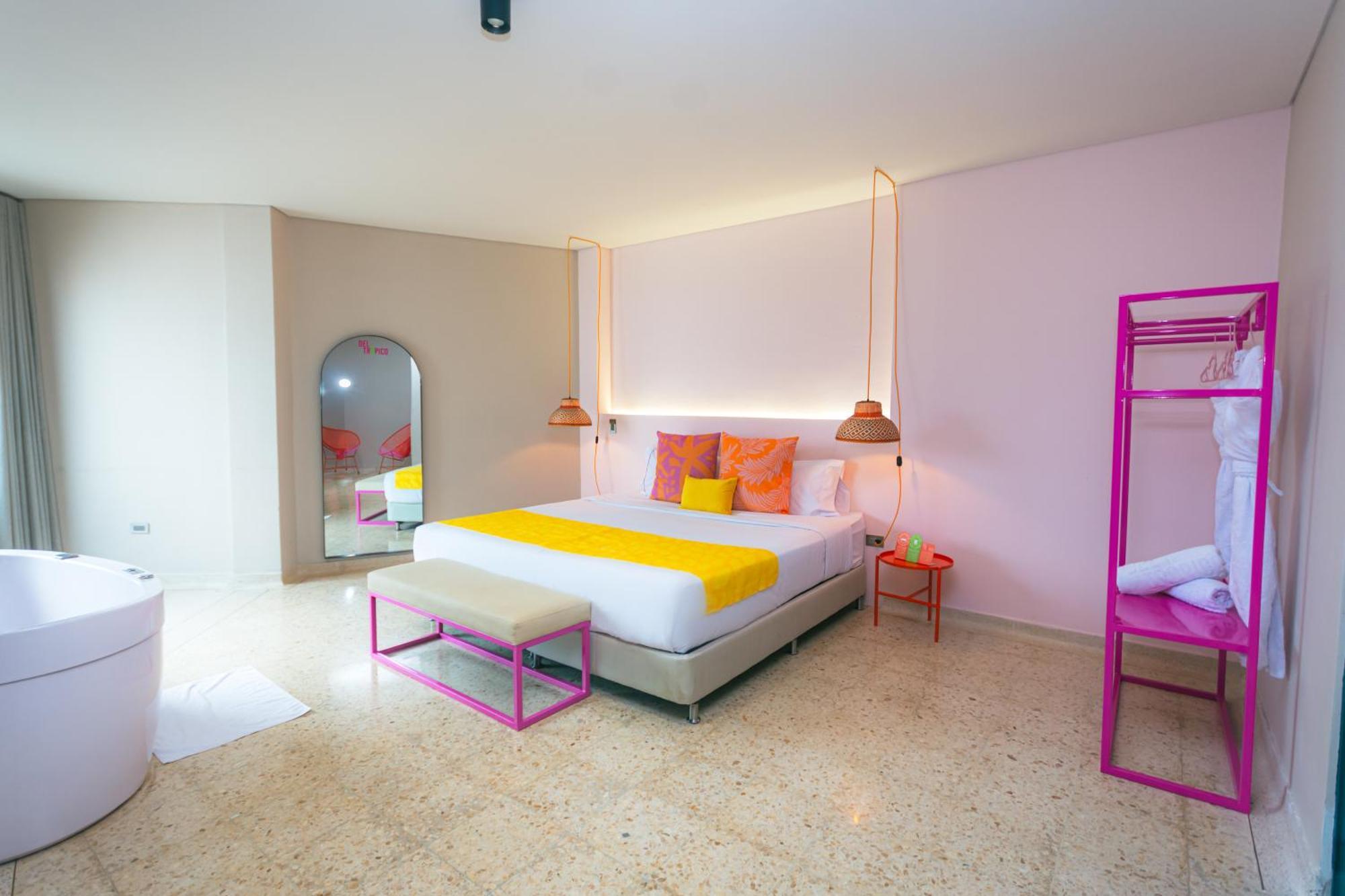 Del Tropico Hotel Sopetran Bilik gambar